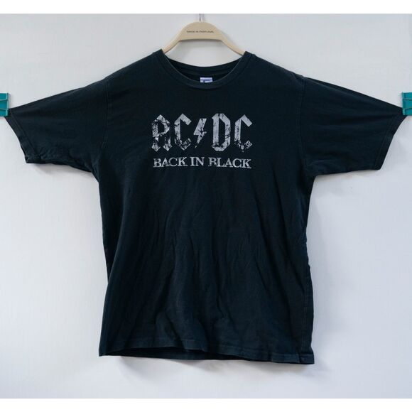ACDC AC/DC Back In Black Distressed Logo Band Tee Metal Rock T-Shirt Size M - Picture 1 of 5